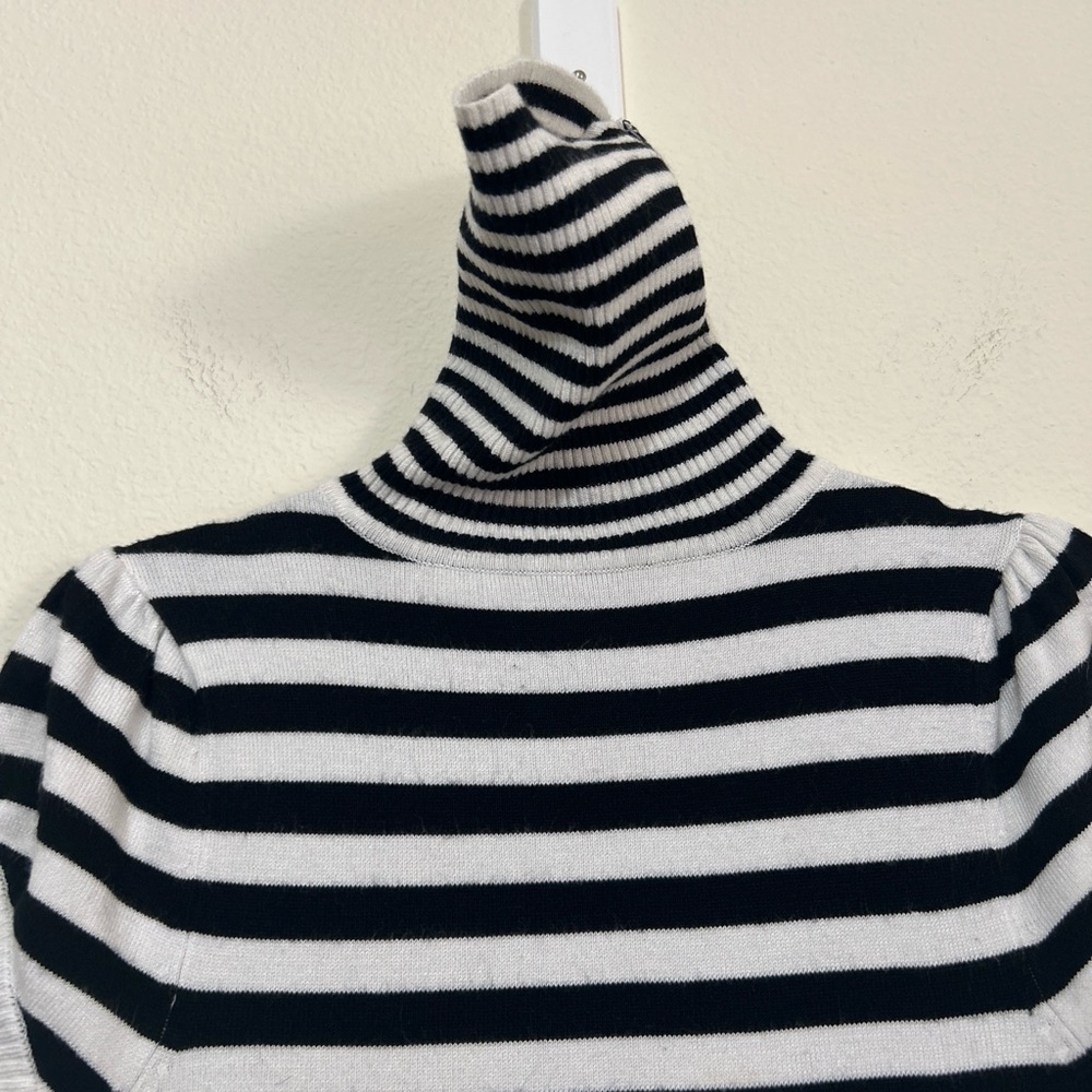 rue21 Striped Short Sleeve Turtleneck Knit Tunic Sweater Top - Size S - Picture 4 of 7